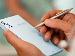 Leáldozóban az orvos- és patikalátogatói praxis?