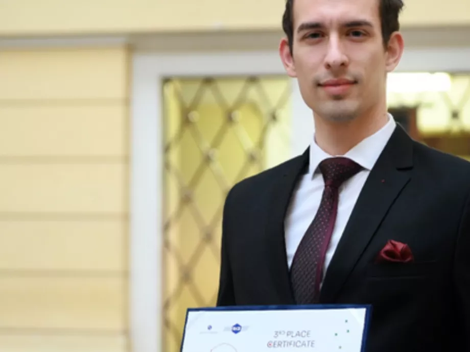 Rangos díjat kapott a debreceni gyógyszerésztudományi kar hallgatója